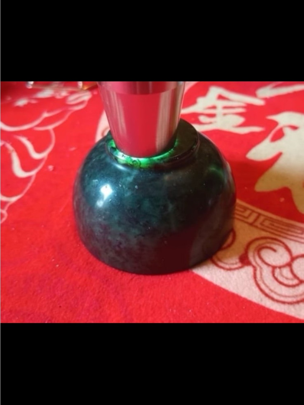 Serpentine Jade Teacup - Picture 4 of 6